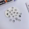Accesorios para Zapatos Tipo Clog de Estilo Nuevo con un Toque de Alta Gama, Dijes Brillantes de Mariposa con Pedrería Estilo Ins, Hebilla Decorativa para Zapatos de Mariposa Negra y Blanca Oscura para DIY