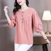 2026 Verão Novo Camiseta com Manga de Lanterna de Cinco Pontos Solta Bordado Emagrecedor Blusa Casual para Mãe de Meia-Idade Mulheres