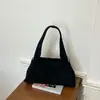 Bolso de mano europeo y americano nuevo retro transfronterizo, un diseño de nicho y minimalista que complementa cualquier atuendo, ofreciendo un look sofisticado para mujeres, adecuado como bolso de hombro o bolso cruzado