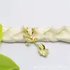 Colgante de rama de flor de durazno de cobre puro retro hecho a mano, joyería artesanal, horquilla para el pelo de novia, accesorios para la cabeza