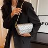 Bolso pequeño de alta calidad para mujer, nuevo bolso de hombro versátil y sencillo de verano 2024, bolso cuadrado pequeño con cadena texturizada, moda