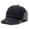 Chapéu de inverno para homens de meia-idade e idosos, com proteção para as orelhas, estilo boné de beisebol e design de aba grossa, forrado com fleece quente, adequado para pais e avôs