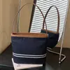 Bolsa Jeans Exclusiva e Moderna de Nicho para Mulheres, Nova Moda 2026 Versátil Bolsa de Ombro/Axila, Bolsa Saco de Verão