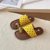 Sandalias Romanas Casuales de Verano para Niñas Estilo Coreano con Lunares, Puntera Metálica, Suela Suave 2026
