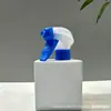 Compatible con varias soluciones de limpieza, este pulverizador de espuma para el hogar cuenta con una boquilla de espuma resistente a la corrosión y que elimina las manchas.. Disponible para pedidos de fábrica y al por mayor