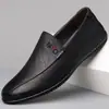 Zapatos de Cuero Nuevos para Hombre Transfronterizos, Zapatos Casuales de Suela Blanda a la Moda, Zapatos Slip-On de Cuero Suave, Zapatos de Negocios Estilo Británico, Dropshipping
