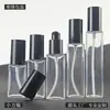 Botella Cuadrada Larga Personalizada de 30 ml a 100 ml Transparente para Base de Maquillaje Loción Spray Cabeza de Bomba Negra Cubierta Fabricante de Origen