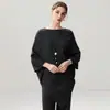 Otoño e Invierno Nueva Camiseta Base de Punto de Cachemira Moda Color Sólido Simple Manga Murciélago Cuello de un Hombro Manga Larga para Mujer Elegante