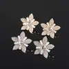 Aretes de Aguja Plateada con Flores Incrustadas de Diamantes, Simples y de Moda, Aretes de Moda Minimalistas Estilo Ins con un Toque de Lujo Ligero y Sensación de Alta Gama