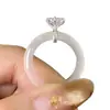 Anillo de Jade con Circonita y Calcedonia, Anillo Redondo con un Toque de Lujo, Anillo Sencillo y de Moda para el Dedo Índice, Accesorio de Mano Versátil para Mujeres