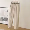 Traje de Lana Casual de Manga Corta Ajustado que Reduce la Edad con Pantalones Cigarette Cortos para Otoño e Invierno, Nuevo Estilo para Ropa de Exterior de Primavera y Otoño