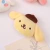 Broche de felpa de dibujos animados lindo muñeco caniche de jade pequeño colgante bolsa joyería diy accesorios para ropa al por mayor
