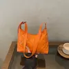 Bolso personalizado estilo coreano para el día a día con textura de bordado de rombos simple y elegante, gran capacidad, adecuado para viajes, se puede llevar cruzado, al hombro o debajo del brazo