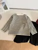 Nausicaä del Valle del Viento 2026 Primavera Nueva Camiseta Versátil a Rayas de Cuello Redondo para Niños y Niñas con Elegante Bordado Capa Base Nuevo Producto