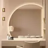 Espelho de banheiro inteligente semicircular de formato irregular transfronteiriço com luzes LED, espelho com sensor de parede para banheiro, espelho de maquiagem com controle de toque para quarto