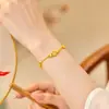 Loja de Ouro Mesmo Estilo Pulseira de Flor de Pessegueiro Banhada a Ouro com Strass para Mulheres, Nova Pulseira Tendência Estilo Chinês Nicho, Venda por Atacado de Peça Única