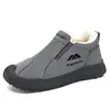 Zapatos de algodón con forro polar para invierno con suelas de llanta, botas de algodón para exteriores, diseño sin cordones, a prueba de viento, impermeables y a prueba de nieve, zapatos de papá, botas de nieve para hombre