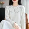 Suéter súper elegante con pedrería para mujer, perfecto para usar en capas o solo, un top de punto moderno y chic para el invierno 2026