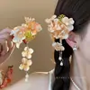 Pétalos de Flor de Tela, Borlas y Pinzas para el Cabello de Perla; Pinzas de Pato de Gama Alta, Delicadas, Dulces y Elegantes; Accesorios para el Cabello de Nicho Elegantes y de Moda