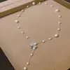 Flores Florecen~ Exquisito Collar de Flor de Zirconia y Perla Estilo Coreano, Cadena para Clavícula de Lujo Ligero de Nicho, Accesorio de Moda y Versátil