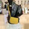 Bolsa Pequeña de Ropa de Algodón Transfronteriza Nueva Bolsa Acolchada para Mujer Versátil Casual para Niña Bolso de Hombro Cruzado Flip Cloud para Mujer