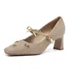 Lindo Sapato Mary Jane de Salto Alto para Mulheres 2026 Novo Estilo Elegante Estilo Francês com um Toque de Luxo, Adequado para Vestidos e Madrinhas, Sapatos de Salto Bloco