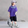 Conjunto de Verano para Niños 2026 Estilo Nuevo Ropa Deportiva Casual Elegante de Niños Camiseta de Manga Corta con Letras y Pantalones Cargo Conjunto de Dos Piezas 6