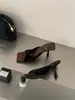 Sandalias de Tacón Alto de Aguja con Punta Abierta Estilo Retro Francés para Mujer, Nuevo Modelo 2026, Estilo Maduro con Diseño Retorcido, Zapatillas Versátiles