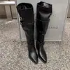 Otoño e Invierno Nuevas Botas de Montar de Moda Versátiles de Caña Alta Apiladas con Tacón Grueso Puntiagudas Suela Suave Botas Largas para Chica Popular Pierna Ancha