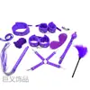 Um conjunto de sete ou dez itens para casais, incluindo itens de bondage e restrição, oferecendo uma abordagem única e alternativa a brinquedos adultos e produtos íntimos.