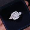 Anillo de Diamante Almohada de 5 Quilates Completamente Diamantado de Lujo Suministro en Vivo Estilo Mismo que Estrella Celebridad en Línea Anillo Abierto de Diamante Cuadrado de Princesa