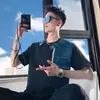 Camiseta Gruesa Falsa de Dos Piezas para Hombre Verano Costura Mezclilla Manga Corta 2024 Nueva Moda Veraniega Holgada Camiseta de Media Manga