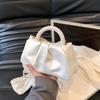 2024 Nuevo Perla Mano a Mano Estilo Chanel Elegante Bolso de Mujer de Mano Hombro Cruzado Multifuncional Calidad Combina con Todo Nubes