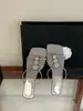 Encuentro de Verano 2026 Estilo Nuevo Sandalias Abiertas para Mujer con Decoración de Pedrería Estilo Coreano, Adecuadas para Uso en Exteriores, con Tacón de Cuña y Punta Abierta