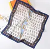 Pañuelo de seda pequeño con estampado de verano y otoño para mujer, pequeño, largo, de alta gama, estilo francés, cuadrado, para atar y atar.