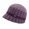 Gorro de invierno para mujeres de mediana edad y mayores, gorro de punto cálido y resistente al frío con ala ancha, adecuado para abuelas y mujeres mayores
