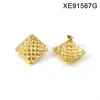 Brincos de Aço Titânio Europeus e Americanos com Padrão de Diamante High-End Dourado Moda Luxo Acessível Ouro Real Joias Banhadas a Ouro Brincos Joias para Meninas