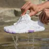 Novos Sapatos de Natação de Cinco Dedos para Verão Sapatos Casuais de Praia Sapatos para Casal Wading em Riachos ao Ar Livre Sapatos de Caminhada Sapatos Leves e Macios