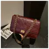 Bolso de cadena de lujo ligero transfronterizo para mujer 2026 nuevo pequeño estilo Chanel patrón de rombos bolso de un solo hombro cruzado bolso casual versátil