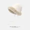 Gorro de felpa transfronterizo para mujer, gorro de pescador de invierno, gorro mongol engrosado y forrado de forro polar, a prueba de viento, protector de orejas, sombrero de cubo cálido