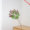Flor artificial de arándano de un solo tallo con un rico color baya para la entrada del hogar, la puerta o un arreglo en jarrón, ofreciendo un aspecto fresco y natural