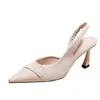 Zapatos de Tacón Alto con Punta Cruzada de Comercio Exterior Europeo y Americano, Tacón de Aguja Hueco, Sandalias de Punta Cerrada para Mujer, Zapatos Mary Jane sin Espalda de 7 cm