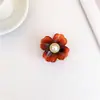 Clip de flor francês romântico mais vendido transfronteiriço alta qualidade pérola pequeno aroma cabelo pinça de tubarão fabricantes atacado