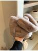 Bolsos de Peluche Transfronterizos para Mujer, Versátil Otoño e Invierno 2026 Nuevo Bolso Cruzado de Cadena de Nicho, Bolso de Cubo Peludo de Mano