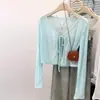 Foto real de cárdigan protector solar blanco de seda de hielo estilo coreano para mujer, prenda exterior transpirable, chal fino, chaqueta para cubrir