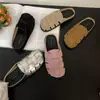 Chinelos Koreanos de Couro Fosco com Sola Grossa Prateados de Bico Fechado, Novos Chinelos Preguiçosos Trançados de Bico Fechado Estilo Verão, Sandálias da Moda para Mulheres
