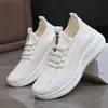 2025 Novo Estilo Sapatos Femininos de Malha Respirável com Sola Grossa Cross-Border Malha Grande Moda Esportiva Tênis de Corrida Tendência Versátil Casual Sapatos Femininos