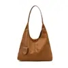 Bolso Grande Vintage para Mujer 2025 Nuevo Bolso de Hombro para Viajar de Gamuza de Gran Capacidad con un Toque de Lujo Versátil Bolso de Hombro