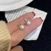 Año del Conejo Aguja de Plata S925 Aretes de Conejo de Perla Aretes de Moda Lindos Aretes de Diseño Simple Comodín Venta al por Mayor