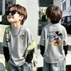 Ropa interior térmica casual de forro polar alemán con retazos moderna y genial para niños, Otoño Invierno, Niños Medianos y Grandes, Ropa interior cálida, Top de cuello redondo de dos piezas falsas, Moderno
